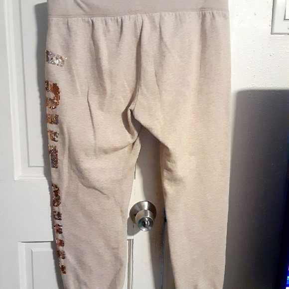 Victoria Secret- Pink- bling sweatpants - Picture 3 of 3